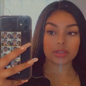 Meet your Posher, Gabby